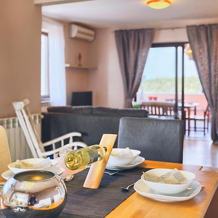 Dea Vista Amazing Sunsets Apartment Banjole Exterior photo