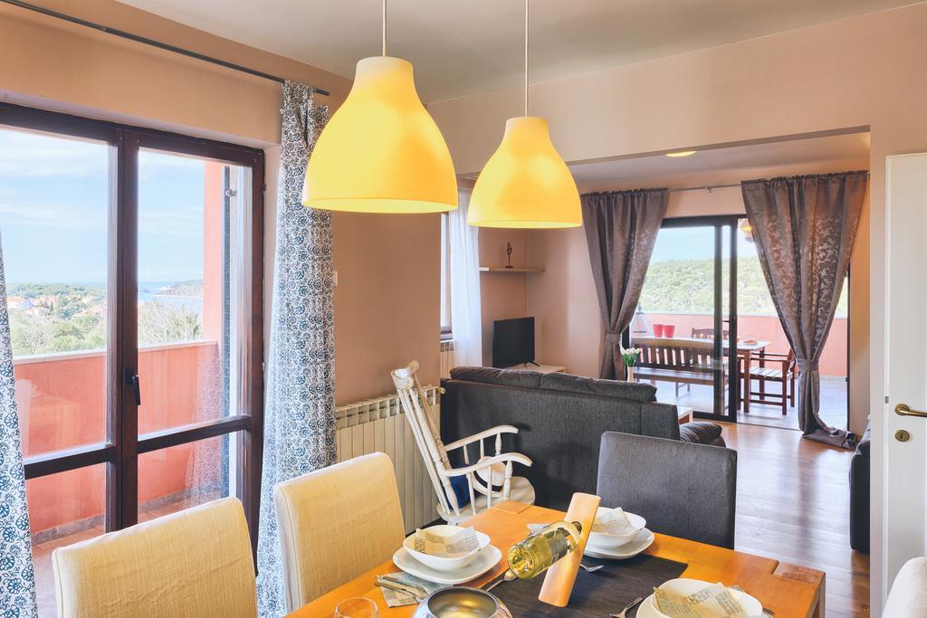 Dea Vista Amazing Sunsets Apartment Banjole Exterior photo